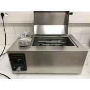 Bain marie de laboratoire pharmaceutique memmert wnb 10 - p2205-1461