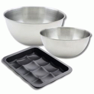 Lot avec 1 Moule 12 mini pains 36 x 27 cm, 1 spatule Zenker et 2 bols à mixer en inox Fackelmann - noir métal 3176239936353