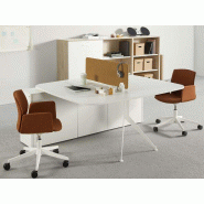 Bureau bench 2 personnes Usoa avec caisson de rangement, panneau de séparation et passage de câbles Bureau bench 2 personnes Usoa avec caisson de rangement, panneau de séparation et passage de câbles
