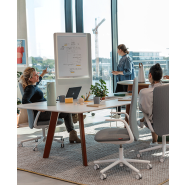 Service d'aménagement d'espaces et mobilier de bureau - Vassard OMB Mobilier Service d'aménagement d'espaces et mobilier de bureau - Vassard OMB Mobilier