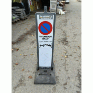 Balise K5C pour stationnement - interdiction avec mise en fourrière, film Classe 2