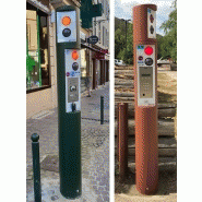 Totem « 275 » de gestion et signalisation pour bornes escamotables