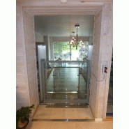 Plateforme  - Design simple, portes vitrées, hauteur de levage jusqu'à 3m - Guldmann LP8