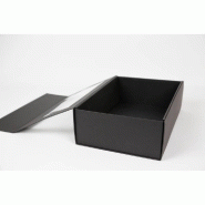 Boîte cadeau clearbox 33x22x10cm noir par 25