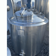 Cuve ETA 1000 L - CUV457 - Inox 304 L - 2011 - Agitation Tri-pâle Cuve ETA 1000 L - CUV457 - Inox 304 L - 2011 - Agitation Tri-pâle