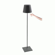Zafferano Lampe LED Poldina Pro XXL Gris Foncé rechargeable et dimmable 150cm avec batterie jusqu'à 12 heures - gris 8056300196600 Zafferano Lampe LED Poldina Pro XXL Gris Foncé rechargeable et dimmable 150cm avec batterie jusqu'à 12 heures - gris 8056300196600