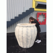 Jardinière carrée en résine Ultra® - sur mesure, résistante et personnalisable pour intérieur et extérieur_1