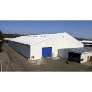 Bâtiment démontable durable, flexible et robuste correspondant aux normes européennes Bâtiment démontable durable, flexible et robuste correspondant aux normes européennes