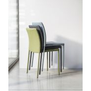 Gaia - chaises empilables - riflessi - avec son dossier flexible