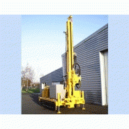 Sondeuse autonome hydraulique sur chenilles caoutchouc