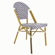 Chaise empilable d'extérieur Olya en polypropylène motif chevron blanc et bleu