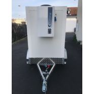 Remorque frigorifique avec caisse isolée en mousse polyuréthane