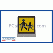 Pictogramme LED bus scolaire arrière fixation basse 400x400 Pictogramme LED bus scolaire arrière fixation basse 400x400