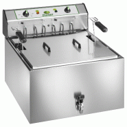 Friteuse à pâtisserie 25 litres en acier inoxydable. Thermostat de sécurité. Température 50-180C°. Production horaire 45 kg. FIMAR Modèle SF25P - 2380