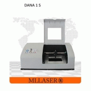 Machine laser pour les timbres de tampons, médailles en aluminium anodisé et plaques - DANA 1 S