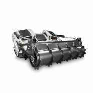 Broyeurs à transmission mécanique multifonctions pour tracteurs SFM - 160 à 300 ch, rotor à marteaux fixes Broyeurs à transmission mécanique multifonctions pour tracteurs SFM - 160 à 300 ch, rotor à marteaux fixes