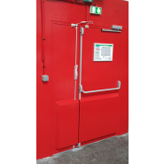 Porte coupe-feu métallique pour une sécurité incendie optimale des bâtiments résidentiels, tertiaires, industriels Porte coupe-feu métallique pour une sécurité incendie optimale des bâtiments résidentiels, tertiaires, industriels