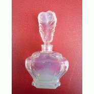 Flacon opaline de cristal plume