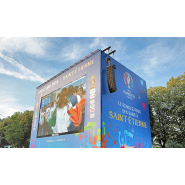 Echafaudage BRIO pour support d'écrans de grandes tailles Echafaudage BRIO pour support d'écrans de grandes tailles
