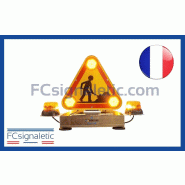 Triangle Triflash magnétique 500 mm avec prise allume cigare à relevage électrique classe 1 avec 2 Gyroled M80 STANDBY MERCURA Triangle Triflash magnétique 500 mm avec prise allume cigare à relevage électrique classe 1 avec 2 Gyroled M80 STANDBY MERCURA