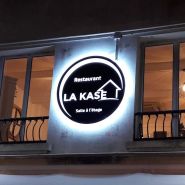 Enseigne lettres découpées  en pochoir Dibond lumineux rétroéclairé - Argent_0