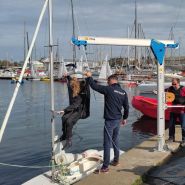 Potence embarquement pmr à treuil manuel