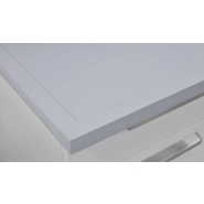 Plan de travail en époxy pour laboratoire : polyvalent et résistant aux contraintes chimiques et mécaniques