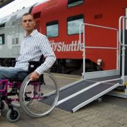 Plateforme elevatrice mobile special trains : pegase