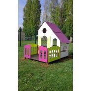 Chalet avec terrasse pour enfants - Age 18 mois à 7 ans Chalet avec terrasse pour enfants - Age 18 mois à 7 ans