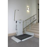 Plateforme monte-escalier Électrique pour toutes formes d'escalier
