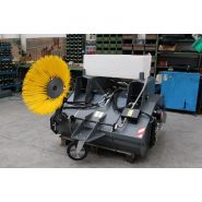 Godet balayeur ramasseur pour chariot élévateur pour télescopique_1