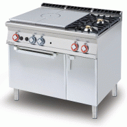 Plaque de cuisson tout gaz + 2 brûleurs avec flamme pilote sur four statique à gaz GN2/1. Dimensions 120x90 h90 cm. Modèle TPF2-912GV - 2013