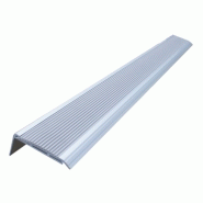 304sgb109 - nez de marche antidérapant en aluminium et pvc - puissance faible - h 30 x l 70 x l 1300 mm 304sgb109 - nez de marche antidérapant en aluminium et pvc - puissance faible - h 30 x l 70 x l 1300 mm