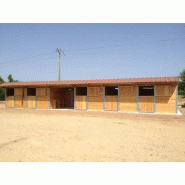 5 boxes et abri 3x3 Pro - BOX033 - LCI Cheval - parois bois Douglas 48mm, poteaux métal galvanisé