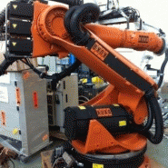 Robot kuka kr 125 krc2 excellent état Robot kuka kr 125 krc2 excellent état