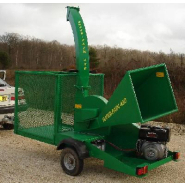 Broyeur de branches autonome à 4 ou 6 couteaux radiaux de 150 mm avec moteur thermique et automoteur - SUPER-PAIN 450 option T / option G avec moteur essence Broyeur de branches autonome à 4 ou 6 couteaux radiaux de 150 mm avec moteur thermique et automoteur - SUPER-PAIN 450 option T / option G avec moteur essence