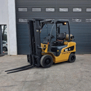 Chariot Élévateur Caterpillar GP25NT Triplex 4.7 m - Puissance Fiabilité