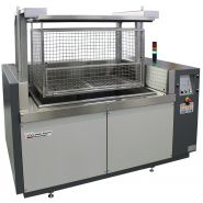 Nettoyeur ultrason industriel pour lavage des pièces de machine d'impression, dimensions 1800 x 550 x 600 mm