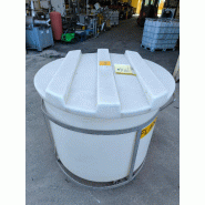 Cuve en plastique de 770 litres
