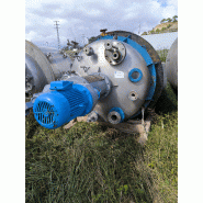 Réacteur aguilar y salas 4 800 litres isolé avec demi-coquille et agitation
