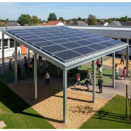 Préau photovoltaïque moderne et éco responsable - Koman Groupe Préau photovoltaïque moderne et éco responsable - Koman Groupe