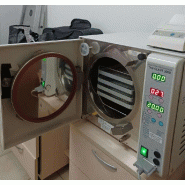 Autoclave tau clave 3000 d'occasion