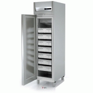 ARMOIRE RÉFRIGÉRÉE À CASIERS POUR POISSONS ARMOIRE RÉFRIGÉRÉE À CASIERS POUR POISSONS