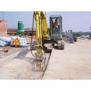 Plaque de compactage pb 201 (pelle 1,5-5 tonnes)_1