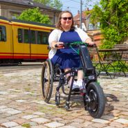 Handbike Tout Électrique - Lomo GX 16 avec Accélérateur bi-directionnel et Assistance à la traction Handbike Tout Électrique - Lomo GX 16 avec Accélérateur bi-directionnel et Assistance à la traction