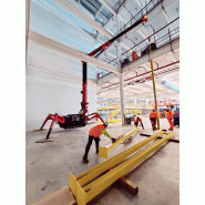 Nacelle élévatrice URW-7035 - mini grue Cube avec flèche secondaire ajustable et capacité de levage de 1 tonne