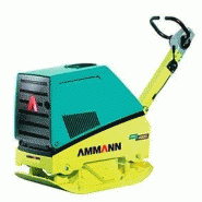 Plaque vibrante AMMANN APR 4920 - diesel - 391 kg - fréquence 65 Hz - force centrifuge 49 kN - réversible Plaque vibrante AMMANN APR 4920 - diesel - 391 kg - fréquence 65 Hz - force centrifuge 49 kN - réversible
