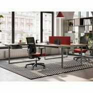 Bureau 2 personnes avec retour offrant une très grande surface de travail Bureau 2 personnes avec retour offrant une très grande surface de travail