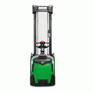 Gerbeur électrique S300 en Isère et Rhône - disponible en achat neuf et en location de courte à longue durée Gerbeur électrique S300 en Isère et Rhône - disponible en achat neuf et en location de courte à longue durée