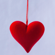 Coeur à suspendre rouge floqué - L.20,5 x H.19cm - Thème Passion